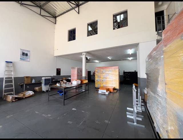 285M² OFFICE TO LET IN NELSPRUIT INDUSTRIAL